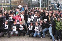 Foto zum Artikel: Der Abijahrgang 2010 beim 1LIVE-Schulduell 2010