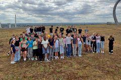 Foto zum Artikel: Unsere Reisegruppe hoch oben auf der Halde…